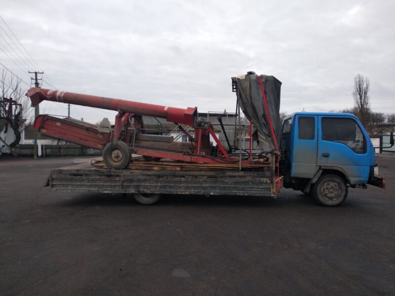 Перевозка сельскохозяйственной техники распаковыватель зерна Mainero 2330